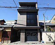 丸太町駅より徒歩3分 1階 築3年3ヶ月の賃貸物件