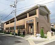 石田駅より徒歩4分 1階 築10年7ヶ月の賃貸物件