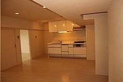 第一マンション太陽 204 2階3LDKのリビング/ダイニング