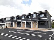 三股駅よりバス20分 徒歩12分 1階 築3年2ヶ月の賃貸物件