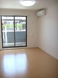 アプリリア 102 1階1Kのリビング/ダイニング