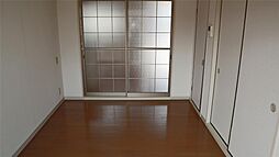 リブレ恒久　Ｂ棟 201 2階2DKのリビング/ダイニング