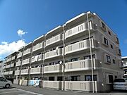 宮崎駅よりバス10分 徒歩1分 3階 築28年9ヶ月の賃貸物件