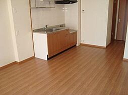 エタニティ 1階1LDKのリビング/ダイニング