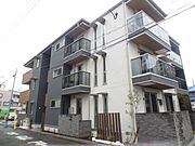 宮崎駅より徒歩14分 築2年6ヶ月 3階建の賃貸物件