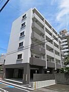 宮崎駅より徒歩12分 築3年9ヶ月 6階建の賃貸物件