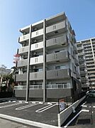 宮崎駅より徒歩6分 築8年4ヶ月 5階建の賃貸物件