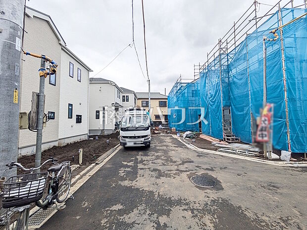接道状況および現場風景 【東大和市狭山4丁目】