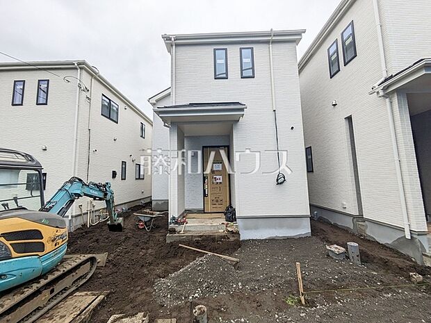 E号棟 外観 【東大和市狭山4丁目】