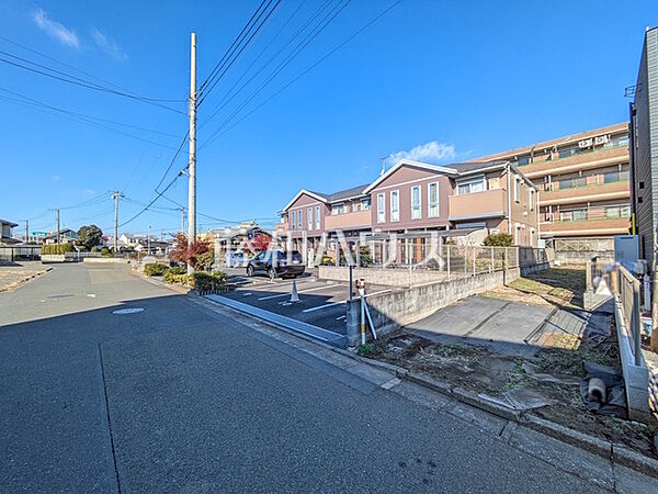 接道状況および現場風景　【東大和市仲原3丁目】