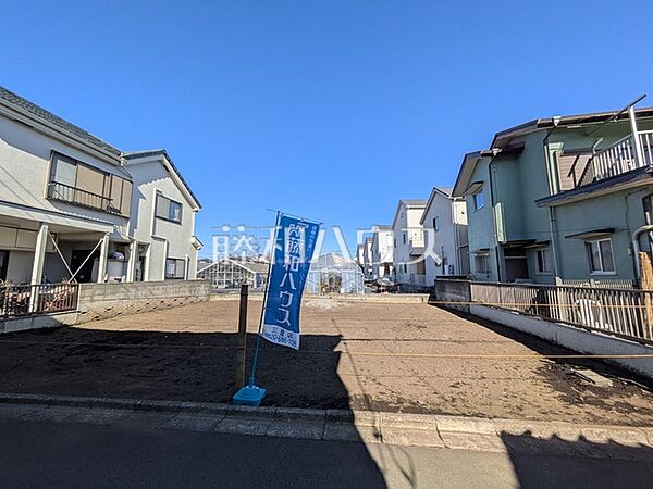 建築条件はございませんので、ライフスタイルに合わせた自由なマイホームづくりが可能です。　【三鷹市大沢1丁目】