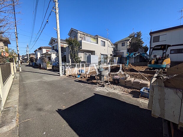 接道状況および現場風景 【東村山市諏訪町1丁目】