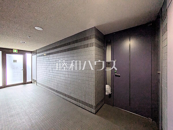 共用部廊下　【アイムふじみ野西二番館】