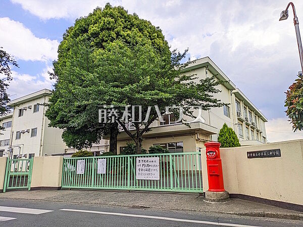 小平市立小平第三中学校 (400m)