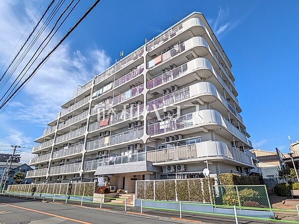 外観　【メゾンエクレーレ昭島】