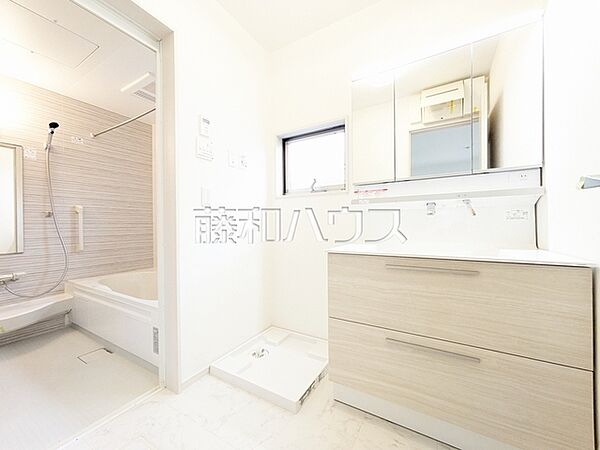 洗面室　【志木市柏町2丁目】