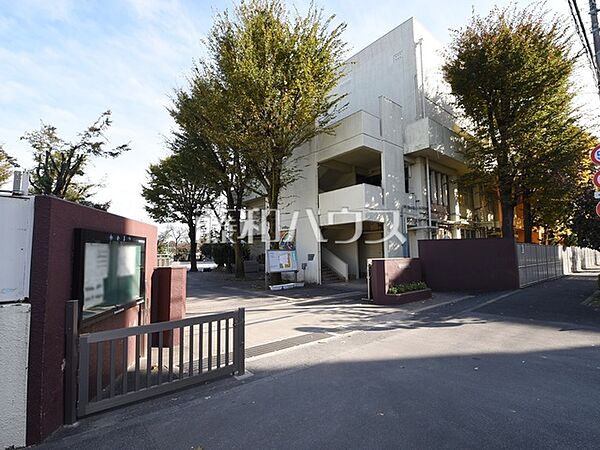 府中市立若松小学校 (580m)