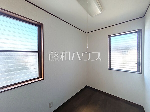 納戸　【練馬区南大泉3丁目】