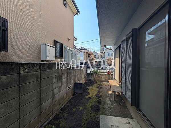 庭　【練馬区南大泉3丁目】