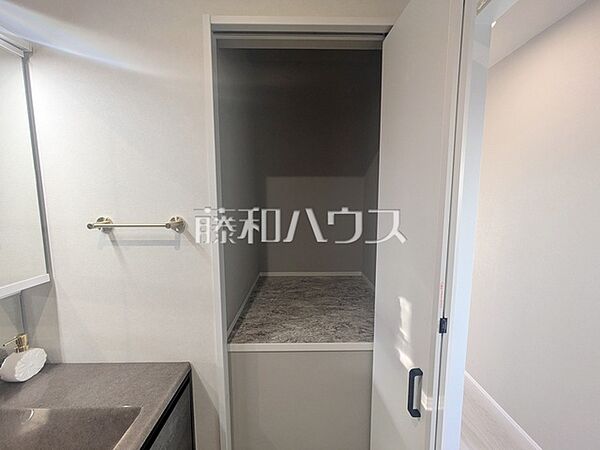 収納　【日野市東豊田1丁目】