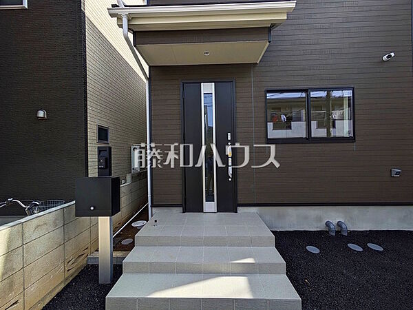 玄関　【西東京市谷戸町1丁目】