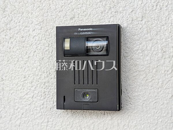 インターフォン　【エクレール武蔵野ヒルズB棟】 日々の安全に役立つインターフォン
