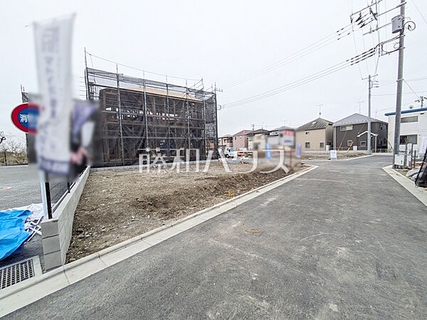 接道状況および現場風景　【八王子市泉町】