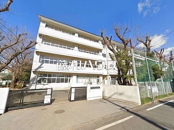 所沢市立所沢中学校 (1210m)