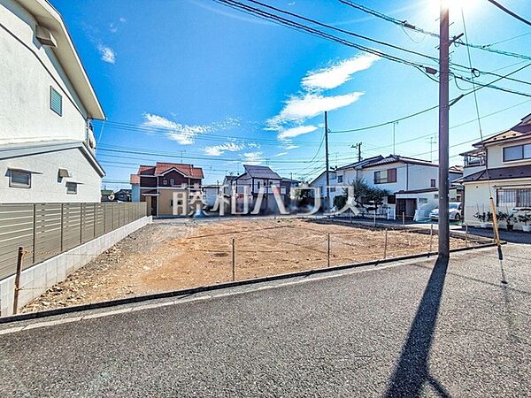 現場風景　【武蔵村山市大南2丁目】 建物のプレゼンをさせていただきますので、実際の完成イメージを思い描いていただくことができます。お気軽にお問合せ下さい。