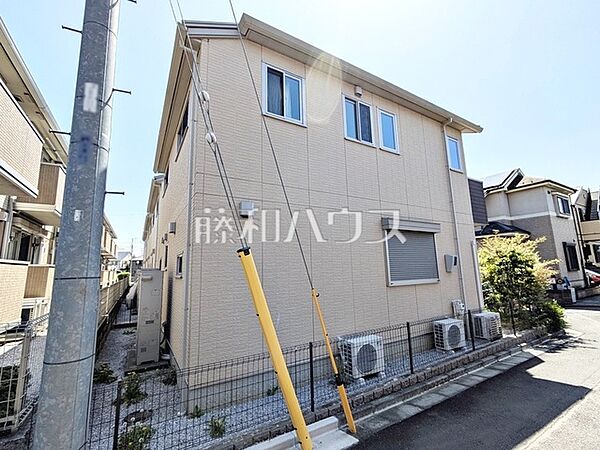 外観　【小金井市東町1丁目】一戸建ての多いエリアのため、静かで落ち着いた雰囲気の街並みです。