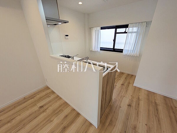 キッチン　【調布ホームズ】