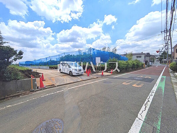 接道状況および現場風景　【東村山市恩多町1丁目】