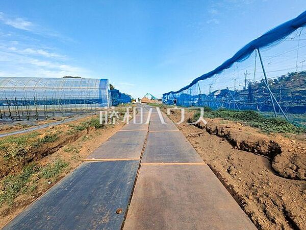 現場風景　【東村山市恩多町1丁目】 ハウスメーカーから建物プランまで、あなたの「夢」を「カタチ」にできるフリースタイル分譲地で、夢のマイホームを建築してみませんか？
