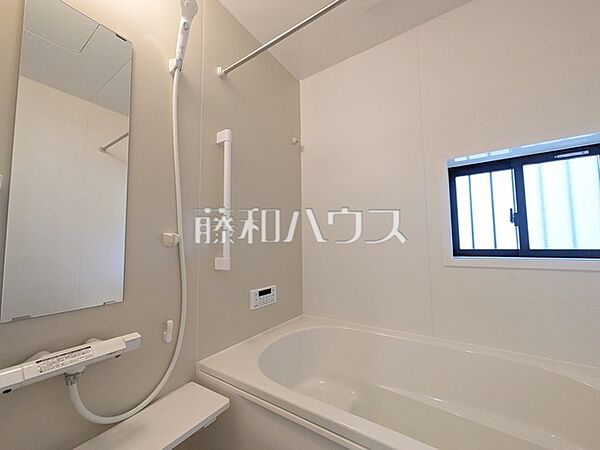 B号棟　浴室　【八王子市弐分方町】