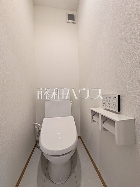 D号棟　居室　【八王子市弐分方町】