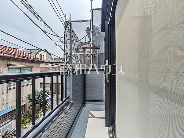 バルコニー　【富士見市水谷東3丁目】