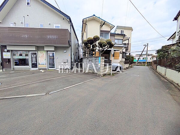 接道状況および現場風景　【小平市小川西町3丁目】