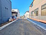 外観：接道状況および現場風景　【小平市花小金井3丁目】 平日のご案内も可能です。まずはお気軽にお問合せ下さいませ