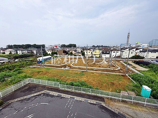 接道状況および現場風景　【小平市花小金井3丁目】