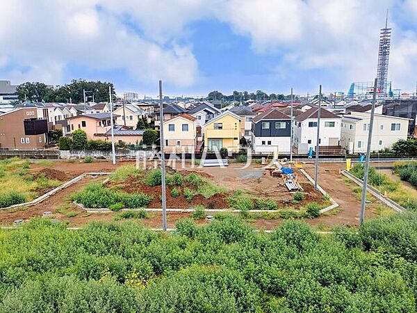 現場風景　【小平市花小金井3丁目】 見学はしたいけど、なかなか時間が取れない・・・そんな方に出勤前や仕事終わりにマイホームを見学できるサポートをいたします。
