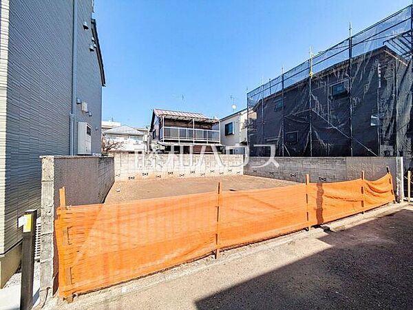現地写真　【武蔵野市西久保3丁目】 見学はしたいけど、なかなか時間が取れない・・・そんな方に出勤前や仕事終わりにマイホームを見学できるサポートをいたします。