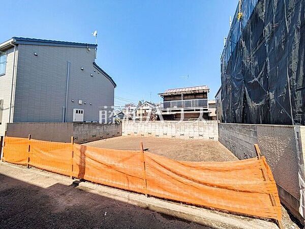 現地写真　【武蔵野市西久保3丁目】 建物のプレゼンをさせていただきますので、実際の完成イメージを思い描いていただくことができます。お気軽にお問合せ下さい
