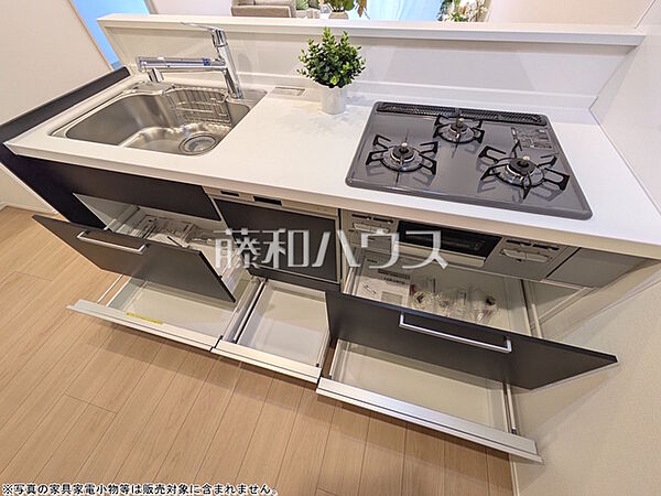 キッチンスライド収納　【田無マーシャンハイツ】
