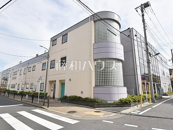 練馬幼稚園 (950m)