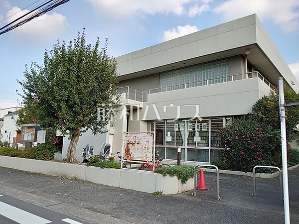 稲城市立第四図書館 (1060m)