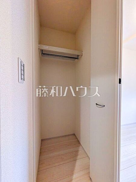 2号棟　収納　【新座市新堀1丁目】
