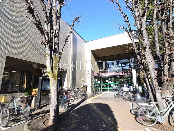 本多図書館 (550m)