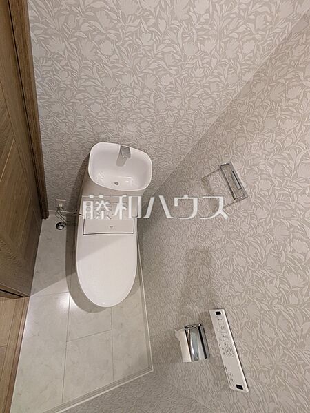 トイレ　【練馬区春日町6丁目】