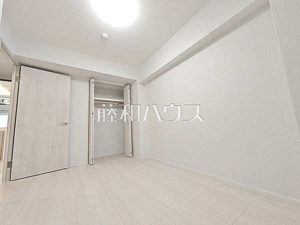 寝室を拡大表示
