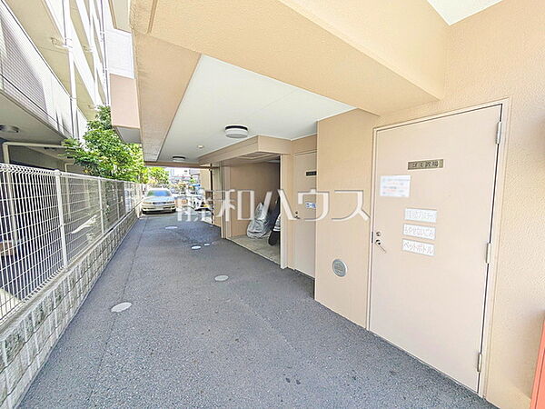 敷地内通路　【レーヴステージ府中緑町】